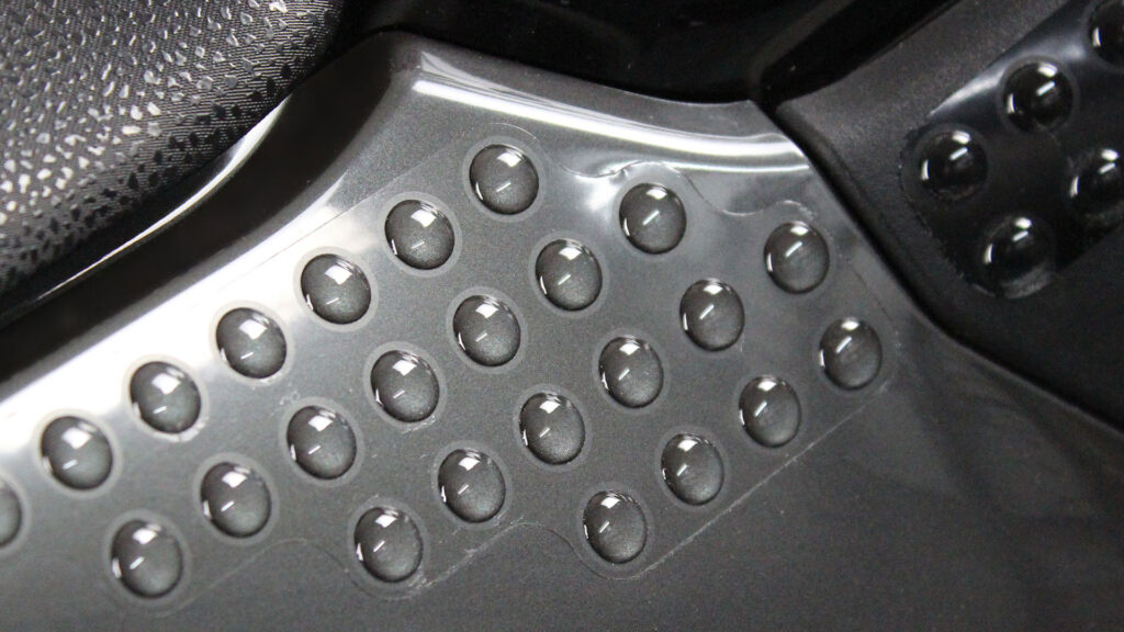 Uniracing presenta sus nuevas protecciones para la Kawasaki Z900 10 uniracing-kawasaki-z900
