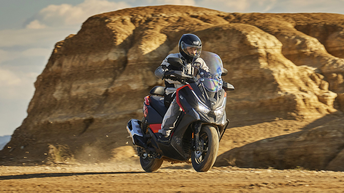 Los scooter SUV 2023 en oferta: una oportunidad para estar a la moda y beneficiarte de la movilidad urbana en moto trail, con rueda pequeña 1 Prueba KYMCO DTX 350