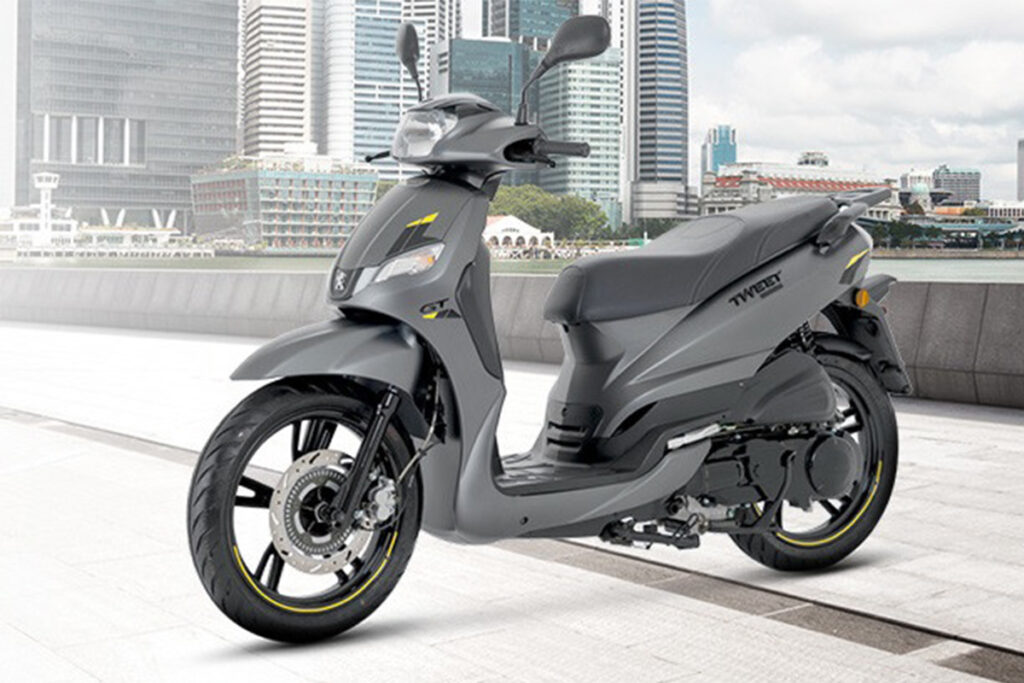 Aprovecha el chollo de los Peugeot Tweet 125 2022 con importantes descuentos 9 Peugeot Tweet 125 GT 2022