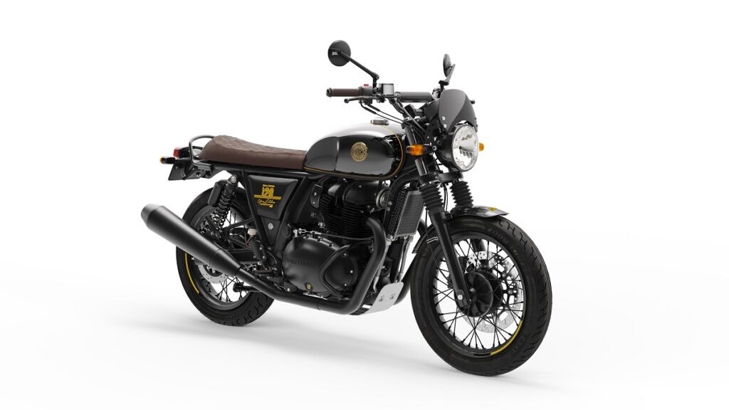 Royal Enfield conmemora su 120 cumpleaños con una edición especial de sus modelos Interceptor y Continental GT 650 10 RE 120th estudio derecha