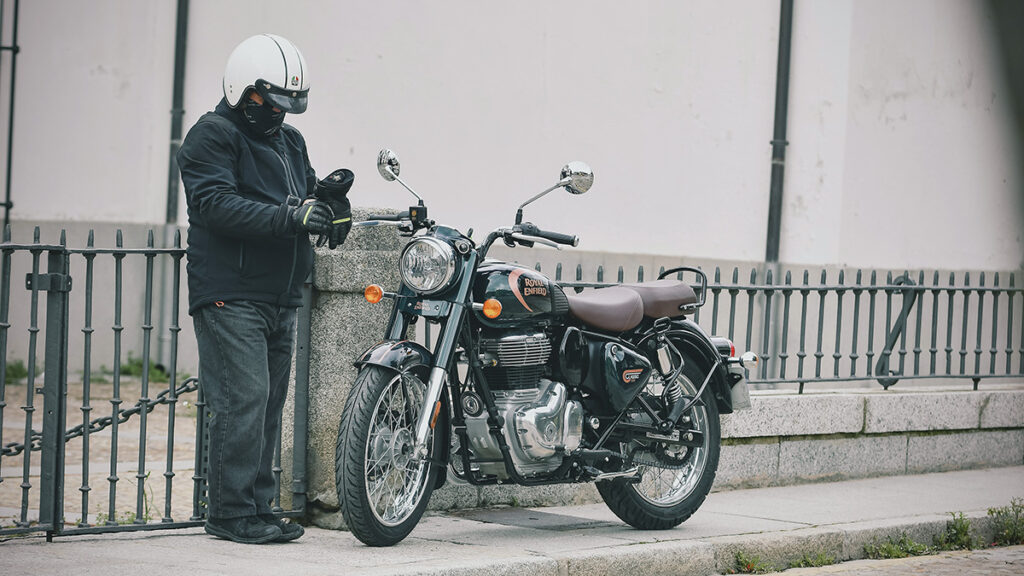 Prueba Royal Enfield Classic 350: esencia clásica con tecnología de hoy 19 Royal Enfield Classic 350