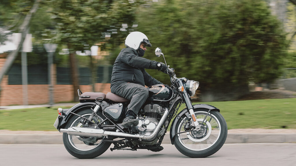 Prueba Royal Enfield Classic 350: esencia clásica con tecnología de hoy 10 Royal Enfield Classic 350