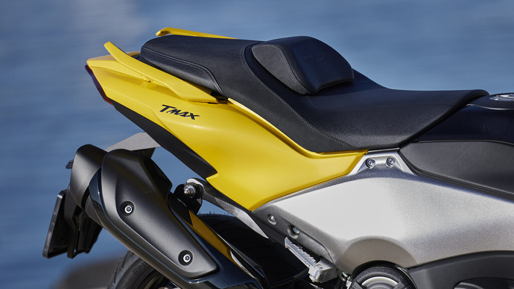 Yamaha TMAX 2022 2