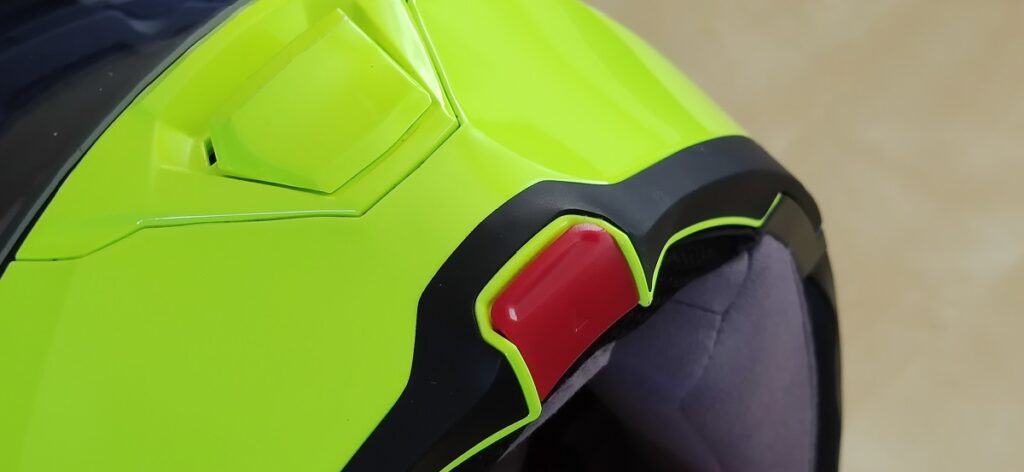 Equipamiento de seguridad para montar en moto: no te conformes con lo mínimo 10 casco abatible apertura menton