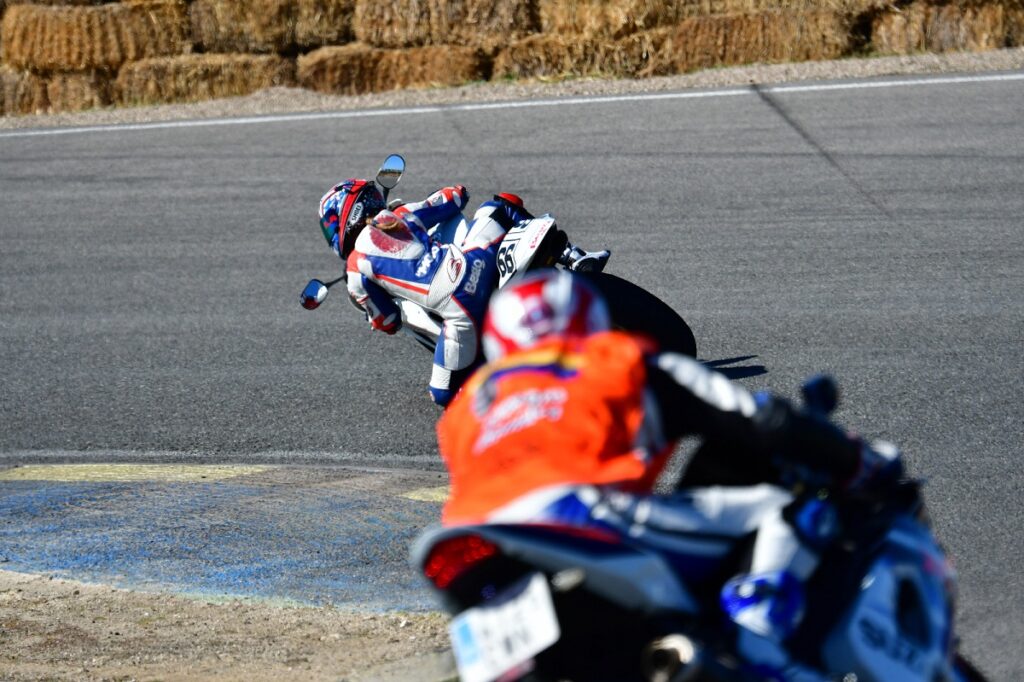 10 cosas que debes tener en cuenta si eres un apasionado de las motos 15 decalogo motociclista popular 9