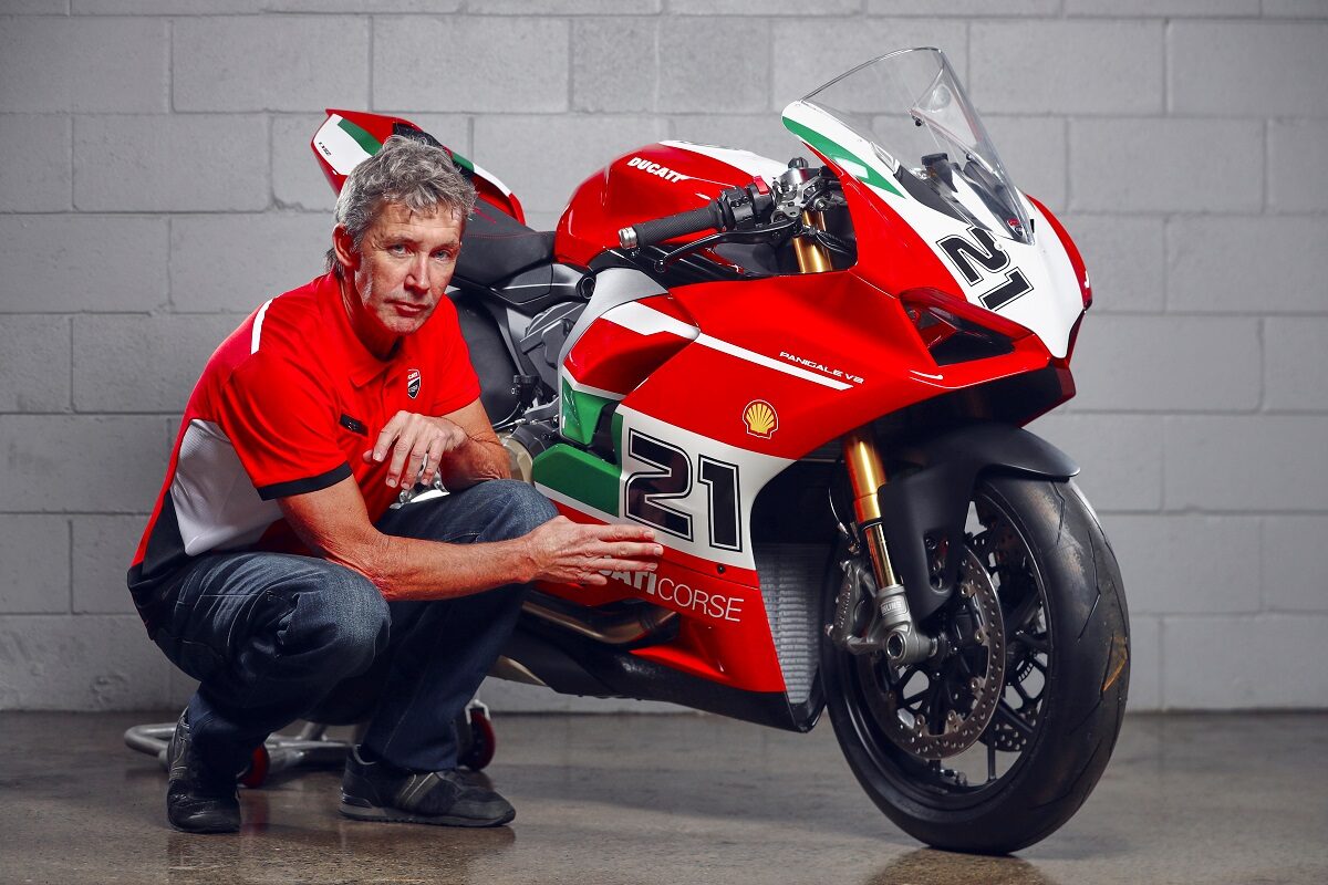 Motos que te harán sentir como un auténtico piloto de MotoGP 1 ducati panigale v2 troy bayliss replica apertura