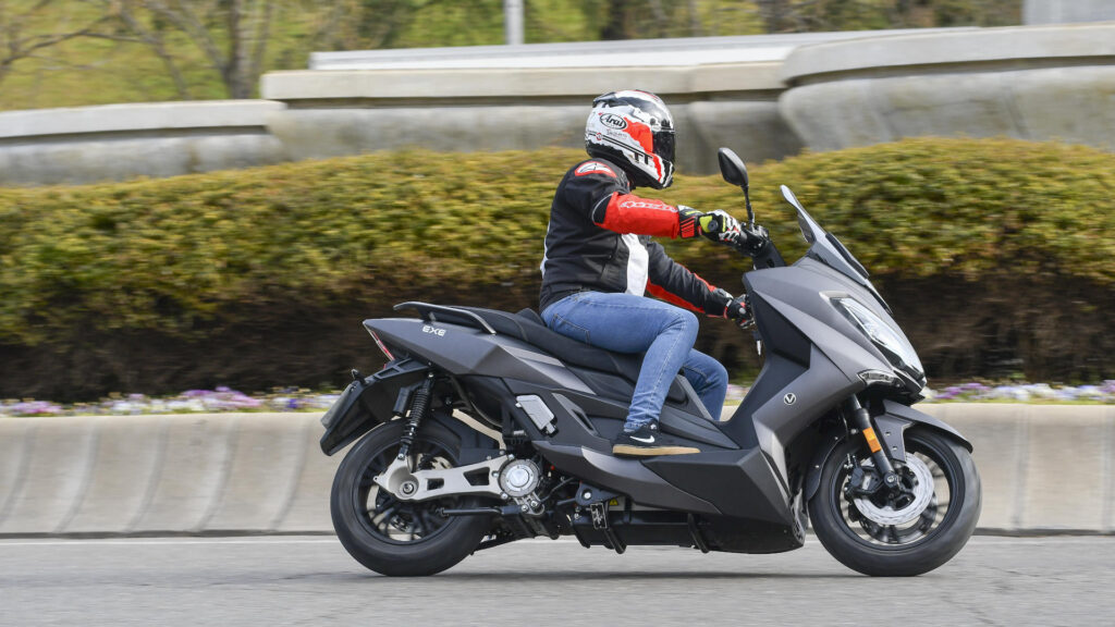 ¿Es este scooter eléctrico mejor que un 125? 14 prueba nerva exe 1
