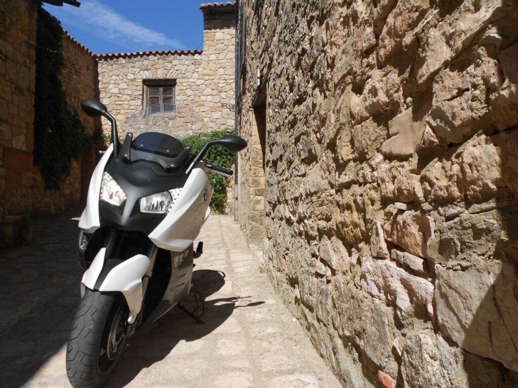 turismo espana ruta moto castillos