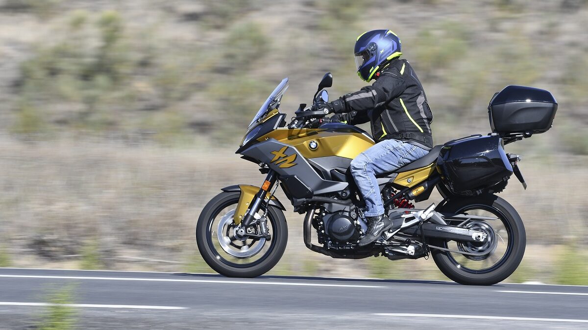 BMW F 900 XR: su propio concepto trail entre nueve diferentes 16 BMW F900XR 2 edited