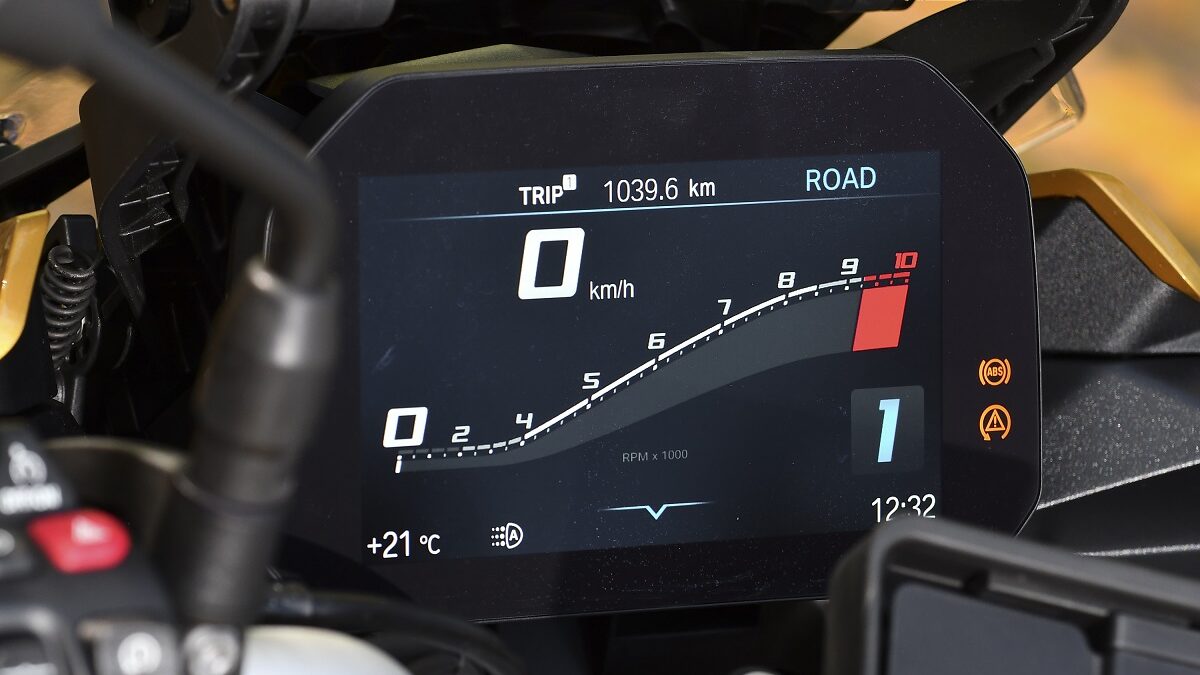 BMW F 900 XR: su propio concepto trail entre nueve diferentes 18 BMW F900XR 9 edited