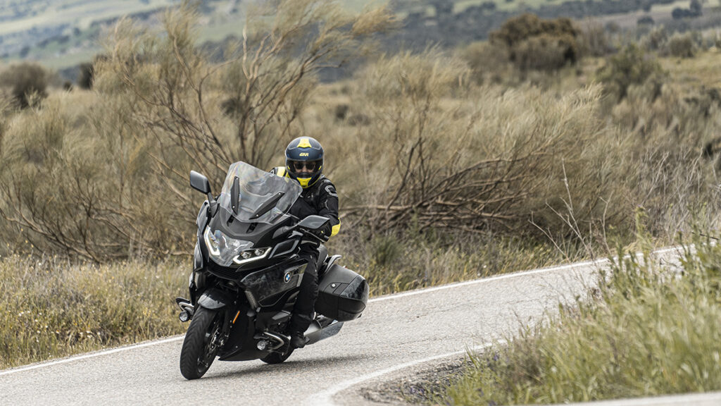 Prueba BMW K 1600 B: Pide y se te concederá 20 BMW K1600B 2022 4