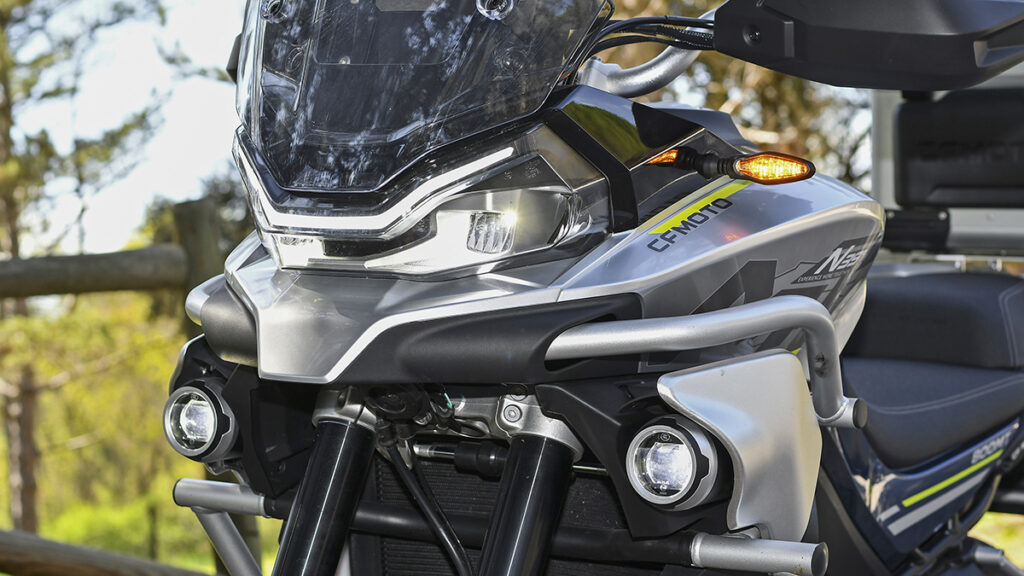 Prueba CF Moto 800 MT: la trail china con tecnología de KTM 8 CFMoto 800MT 3
