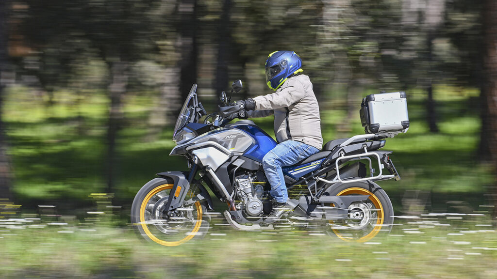 Prueba CF Moto 800 MT: la trail china con tecnología de KTM 14 CFMoto 800MT 7