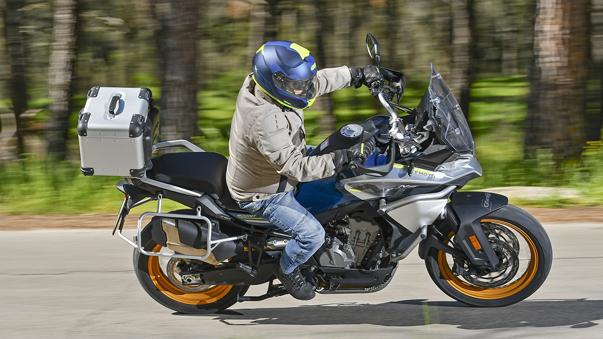 Prueba de la CF Moto 800 MT 6 CF Moto 800 MT