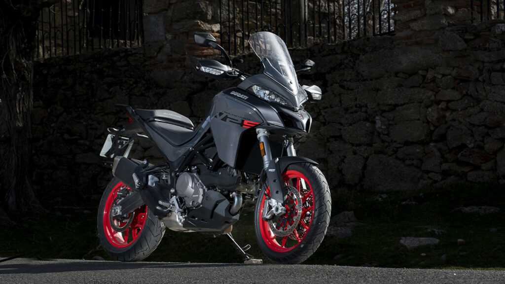 Suzuki V-Strom 1050 Tech/DE: estos son los precios y sus motos rivales 10 Ducati Multistrada V2