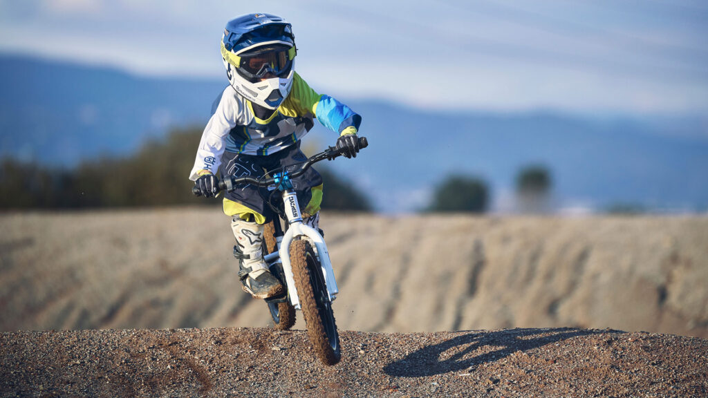 Husqvarna 12eDrive y 16eDrive: para las nuevas generaciones 11 husqvarna-12edrive-16edrive