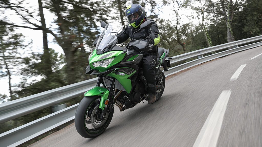 Este es el precio de la Triumph Tiger 850 Sport y sus rivales 18 Kawasaki Versys 650