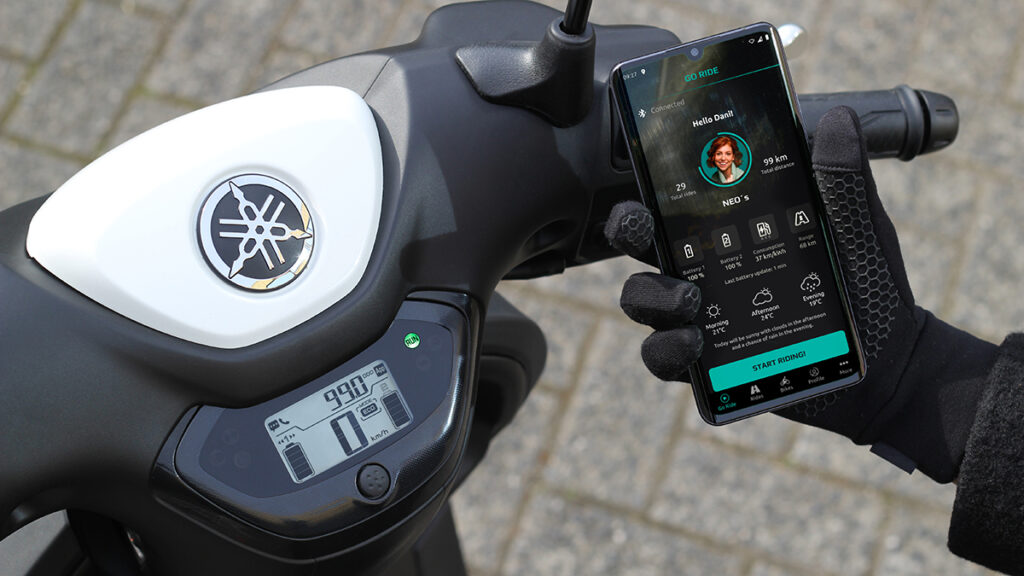 Motos eléctricas: el primer scooter japonés 100 % eléctrico para el mercado europeo 15 Yamaha Neos 2022 1 1