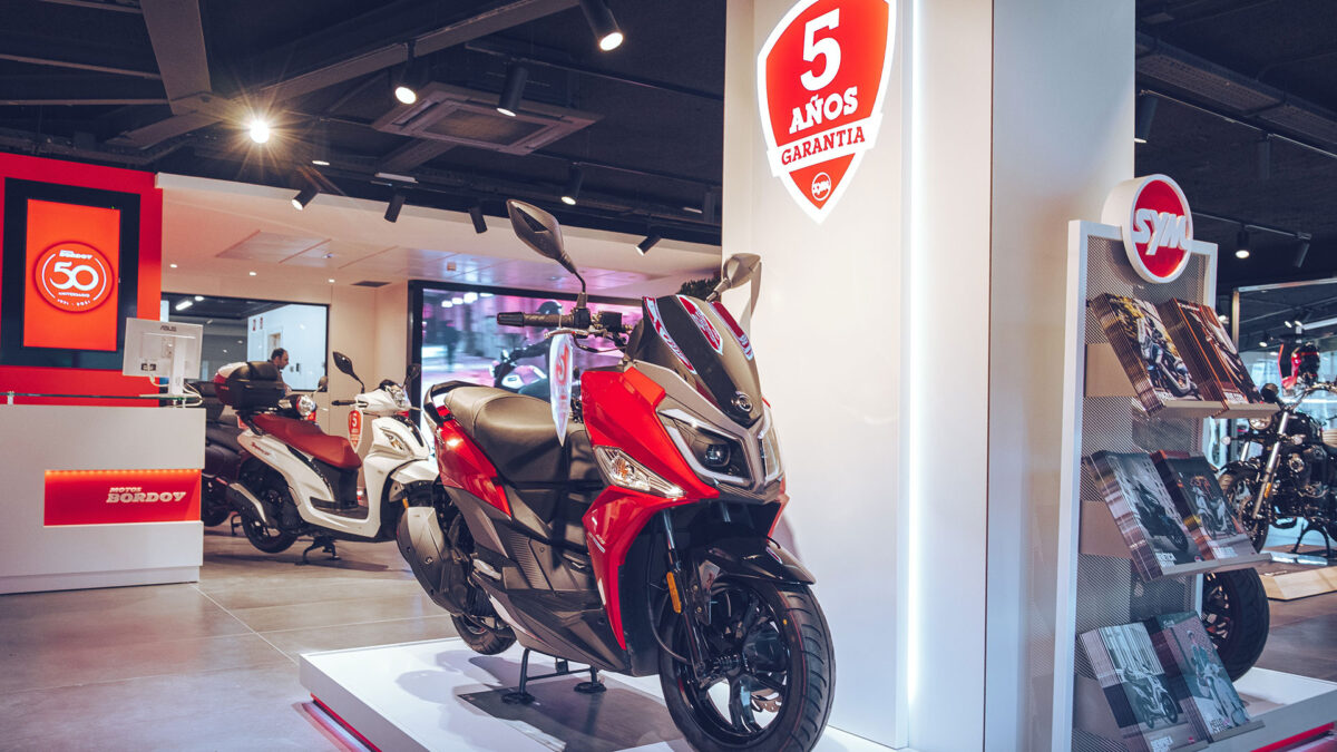 Las matriculaciones diarias de motocicletas crecen en abril, aunque en el mes se reducen 1 tienda motos bordoy macbor sym 2