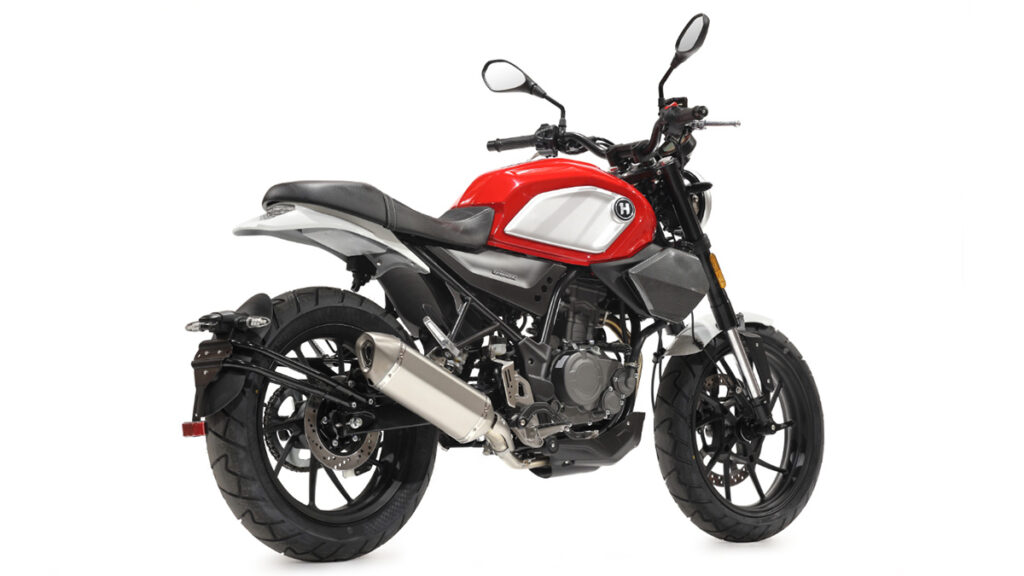 ¿Buscas una moto retro de 125 barata para el carnet de coche? Con 1.200 euros de rebaja, esta Hanway es imbatible por precio 15 Hanway SC 125 S