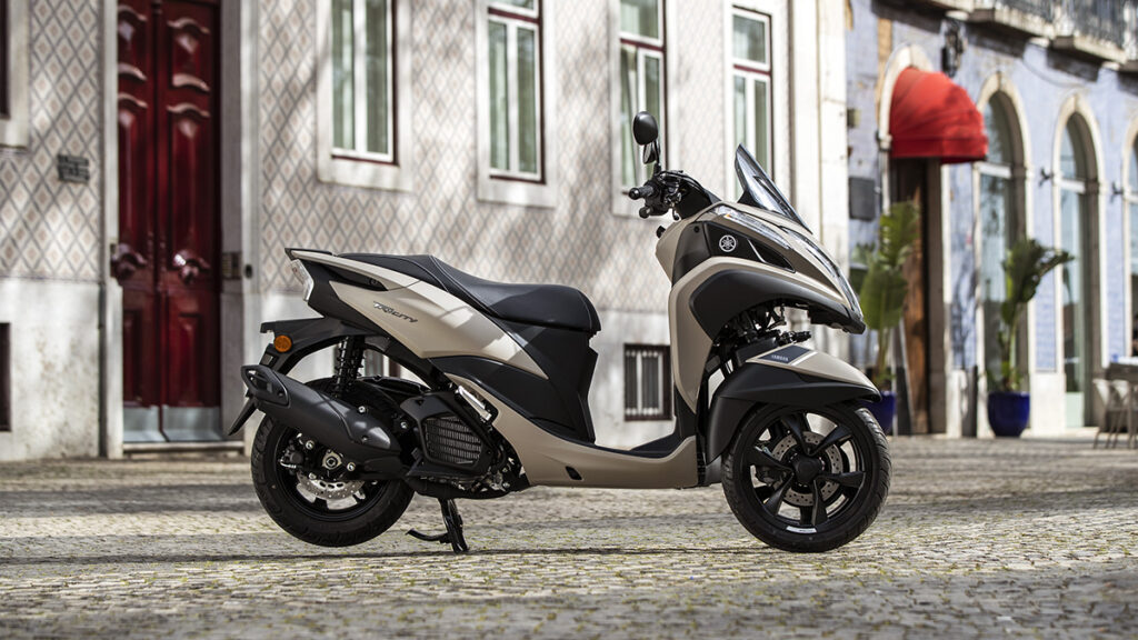 Gasta poco, es la moto de 3 ruedas más barata y muchos usuarios del carnet B la prefieren a un scooter 11 Yamaha Tricity 125 2022 moto de 3 ruedas