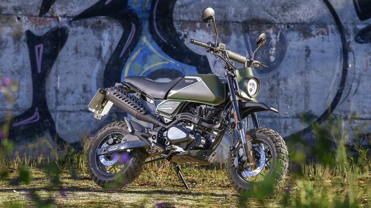 Brixton Crossfire 125, premiada como la moto urbana número 1 en los Motor Awards 2023