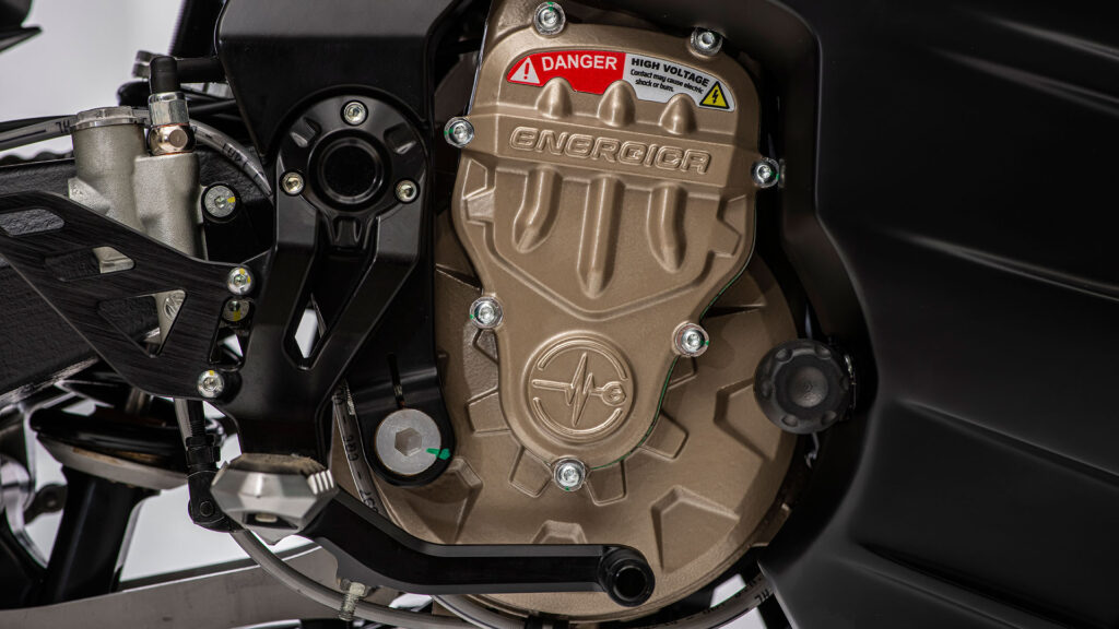 Energica Experia: una trail asfáltica en formato 100% eléctrico 9 energica-experia-trail-100%-electrica
