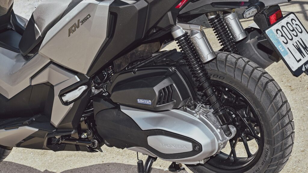 Prueba Honda ADV 350: más que una cara bonita 12 HONDA ADV350 16