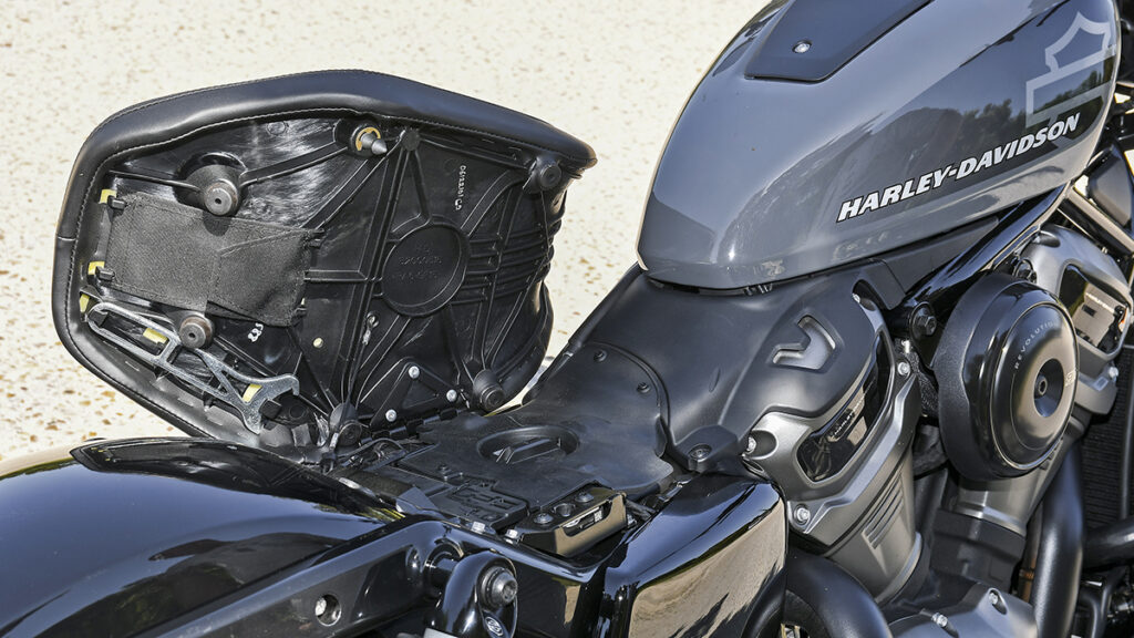 Prueba Harley-Davidson Nightster: Trampantojo americano 15 Harley Davidson Nightster 12