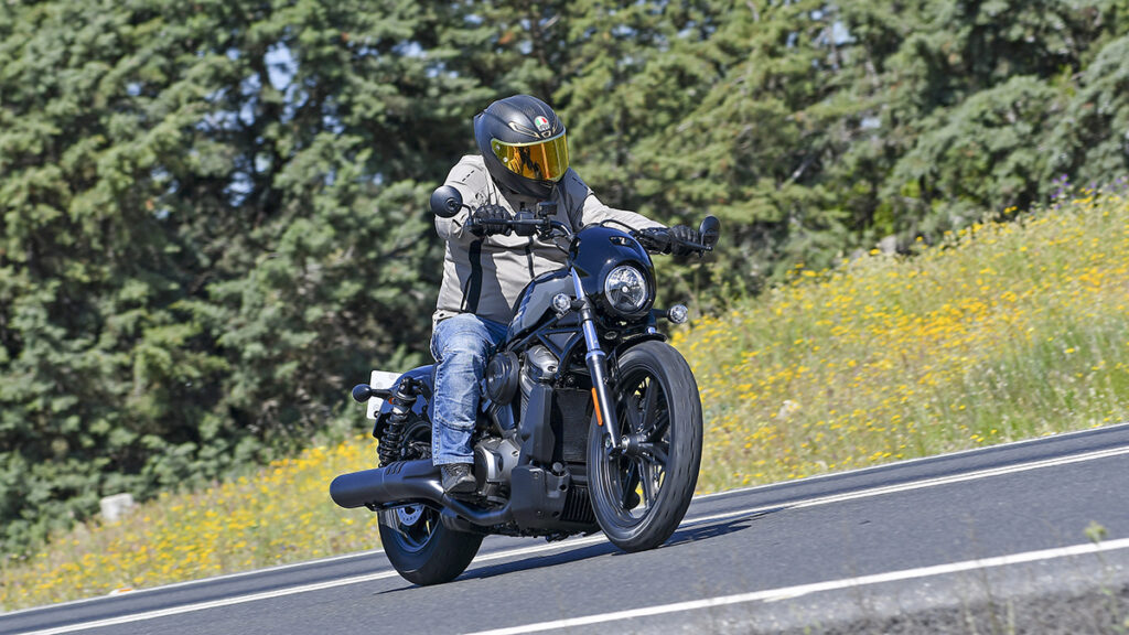Prueba Harley-Davidson Nightster: Trampantojo americano 16 Harley Davidson Nightster 2