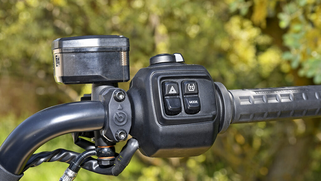 Prueba Harley-Davidson Nightster: Trampantojo americano 14 Harley Davidson Nightster 7