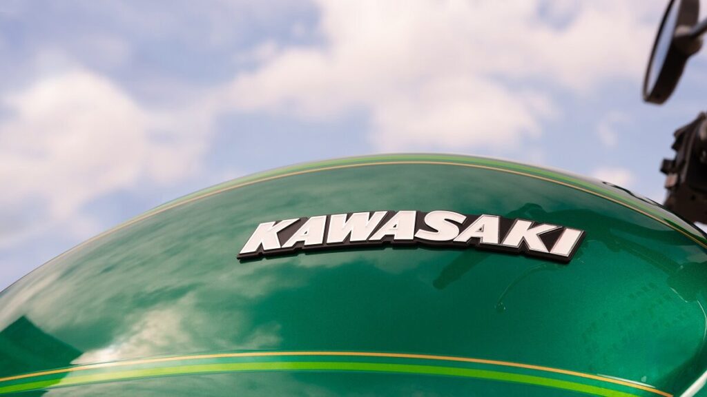 El origen del nombre de las marcas de motos 13 Kawasaki_Z650RS-5