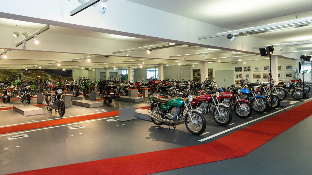 50 aniversario Kawasaki Z: nostalgia del futuro 16 Kawasaski Z 50 Aniversario 5