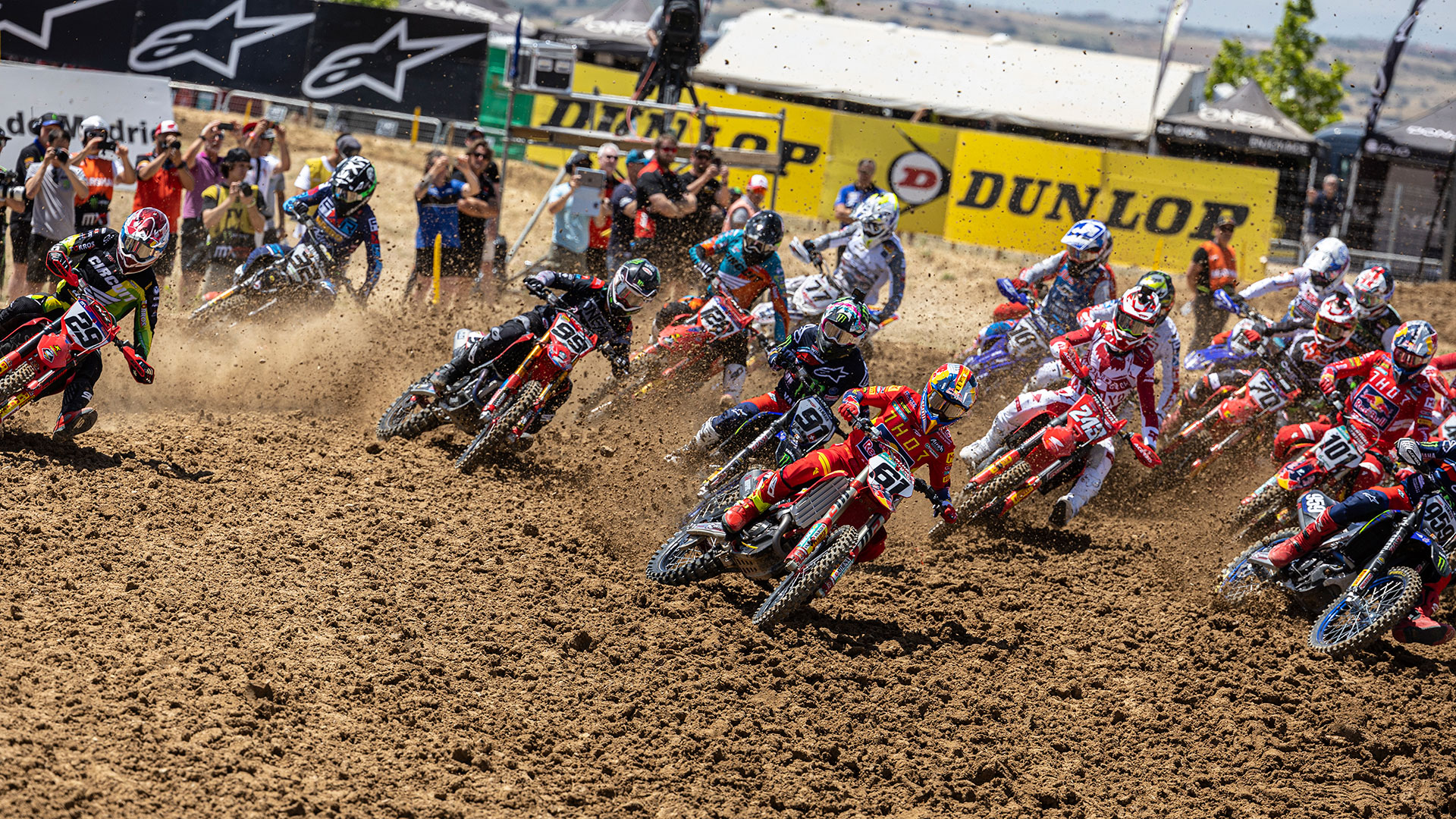 Madrid Espanha 16 De Outubro De 2021 : Campeonato Motocross Spanish Mxgp.  Corridas De Motocicletas Imagem Editorial - Imagem de curva, motociclista:  239625630