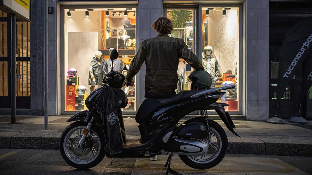 Chaqueta de moto para verano: no salgas sin ella 17 TucanoUrbano estatica urbana 1