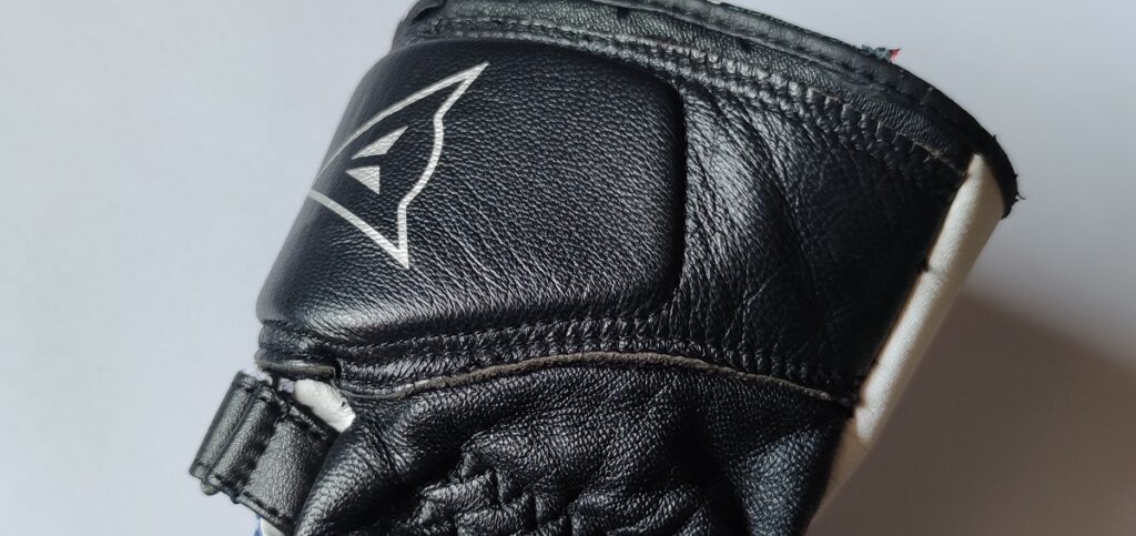 Cómo elegir los mejores guantes de moto para el verano 14 guante de verano cana larga