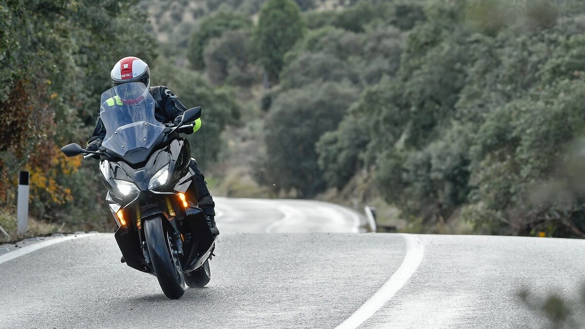 Por qué este modelo de Honda es "El Scooter", con mayúsculas 17 Honda Forza 750