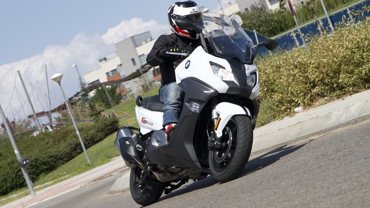 ¿Qué ha pasado con los megascooters? Solo un modelo sobrevive 17 maxiscooter 9 edited