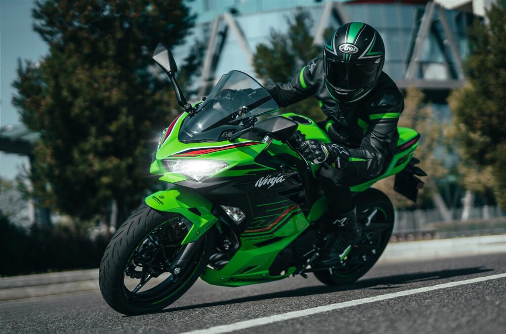 dos-modelos-populares-kawasaki-a2-regresan-2022