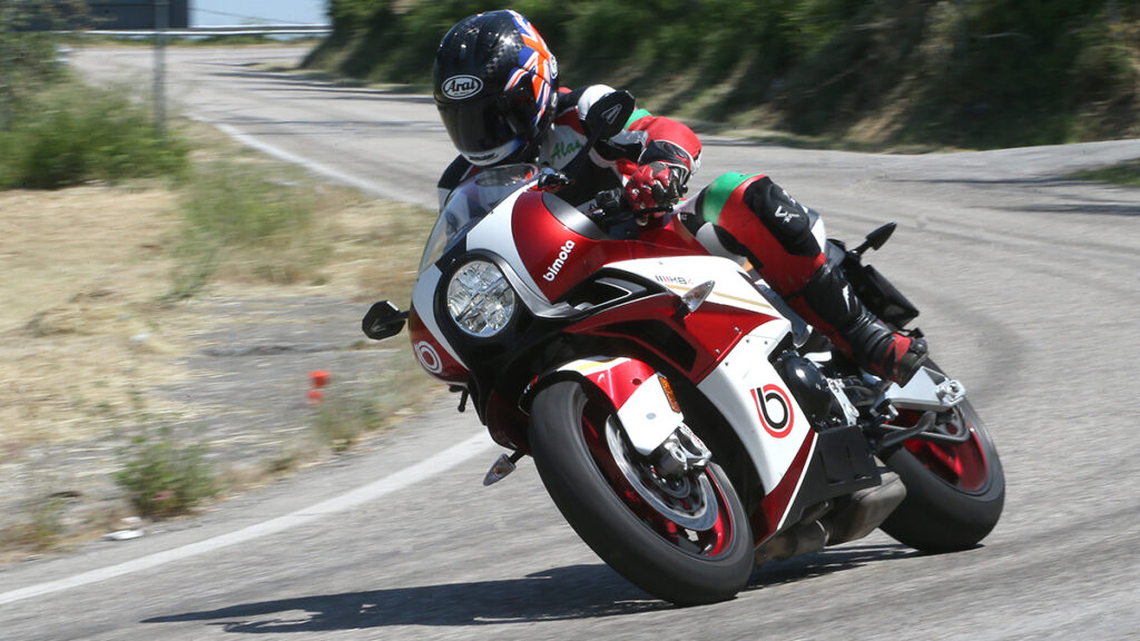 Prueba Bimota KB4: Superturismo de lujo 16 BIMOTA KB4 8