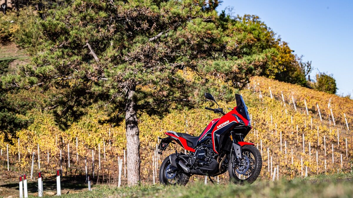 Prueba de la Moto Morini X-Cape 650: el resurgir trail de una marca mítica 11 Moto Morini X Cape 650 4 edited