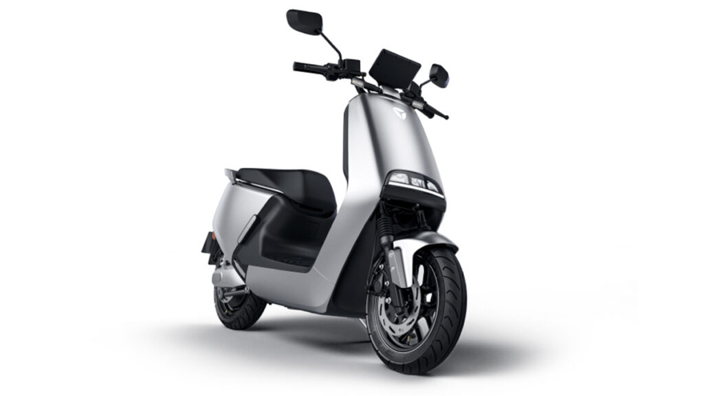 Yadea aterriza en España con 4 scooters eléctricos para todos los bolsillos 13 Yadea G5 Pro