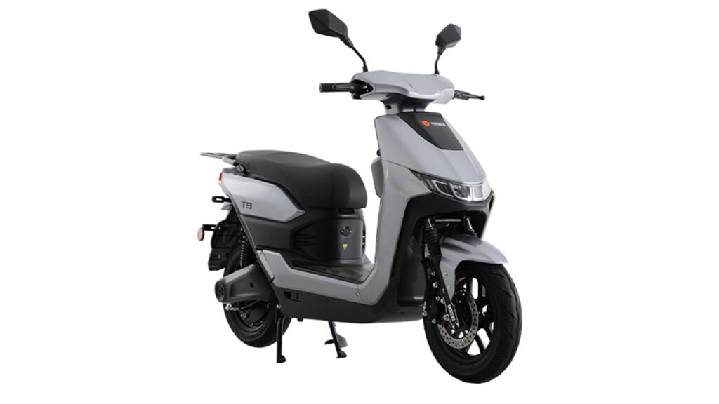Yadea aterriza en España con 4 scooters eléctricos para todos los bolsillos 12 Yadea T9L