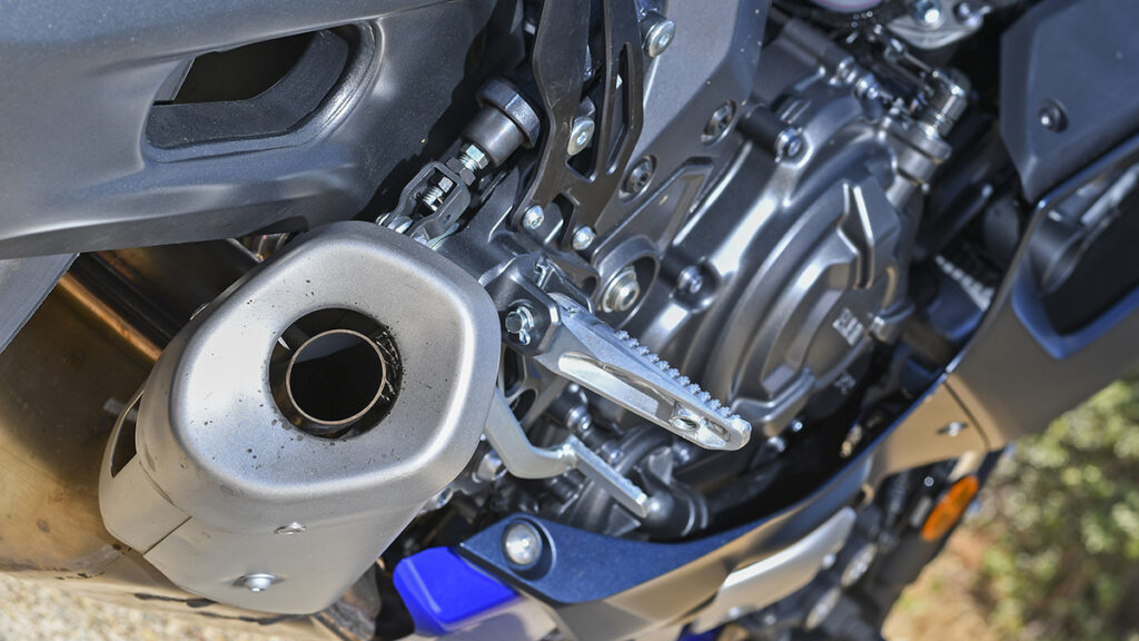 Prueba Yamaha R7: Cuando Supersport quiere decir Superdiversión 12 Yamaha R7 10