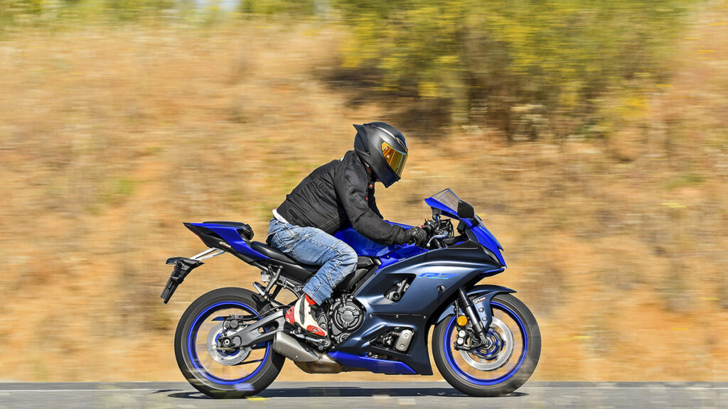 Yamaha R7 8