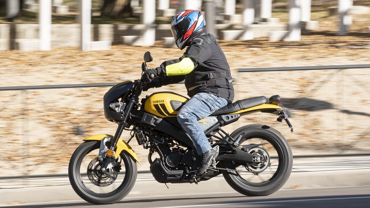 ¿Puede ser esta la moto de 125 más divertida de llevar? 12 Yamaha XSR 125 1 edited