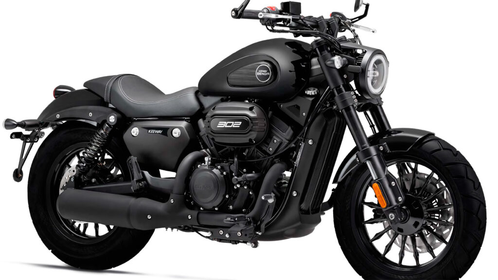 Motos para el carnet A2 que ahora puedes comprar por 5.000 euros 11 Keeway V 302 C 2022