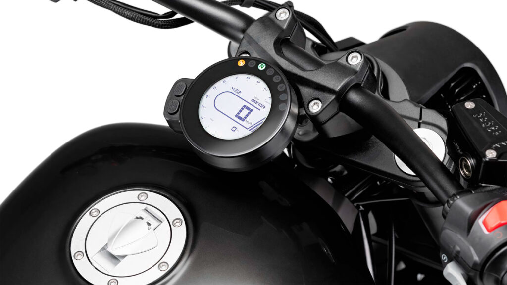 Nuevas Keeway V-Cruise 125 y V302C: ampliando su gama custom 11 keeway v302c 2022 8