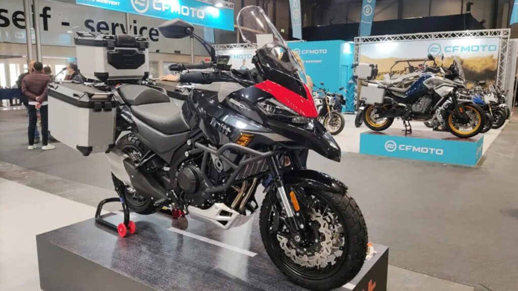 Las 14 motos trail más baratas para conducir con el carné A2 11 MITT 530 TT