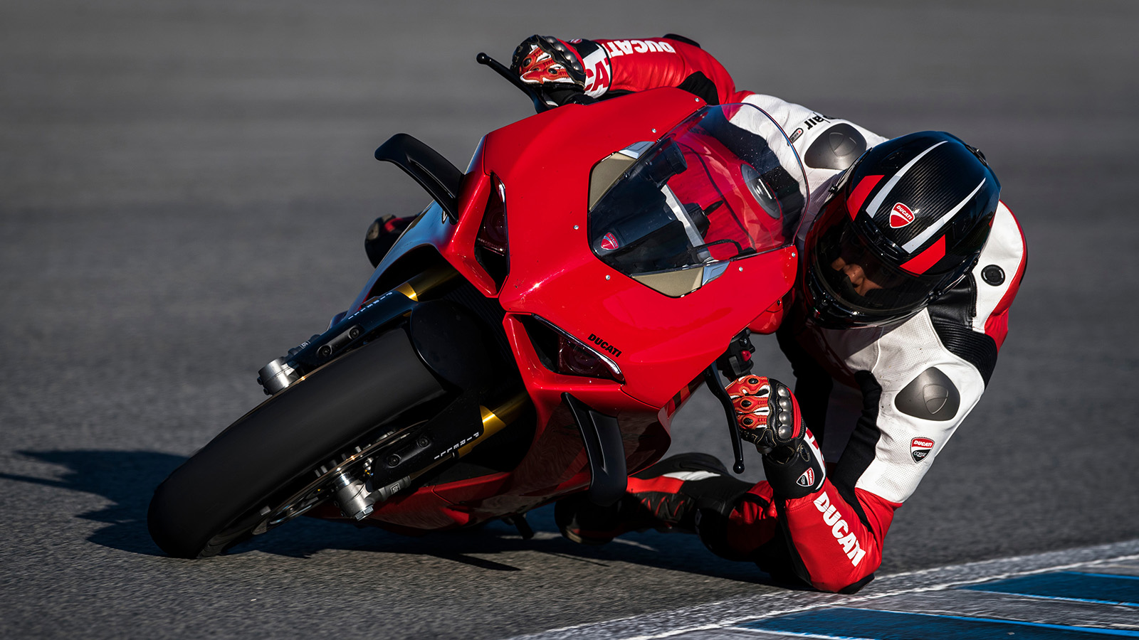 Ducati Panigale V4 2023